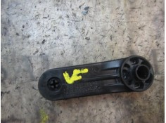 Recambio de maneta elevalunas trasera izquierda para toyota yaris 1.0 cat referencia OEM IAM 6926002020C0   2