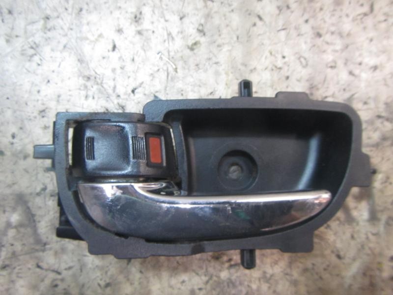 Recambio de maneta interior delantera izquierda para toyota yaris 1.0 cat referencia OEM IAM 692060D280C0  