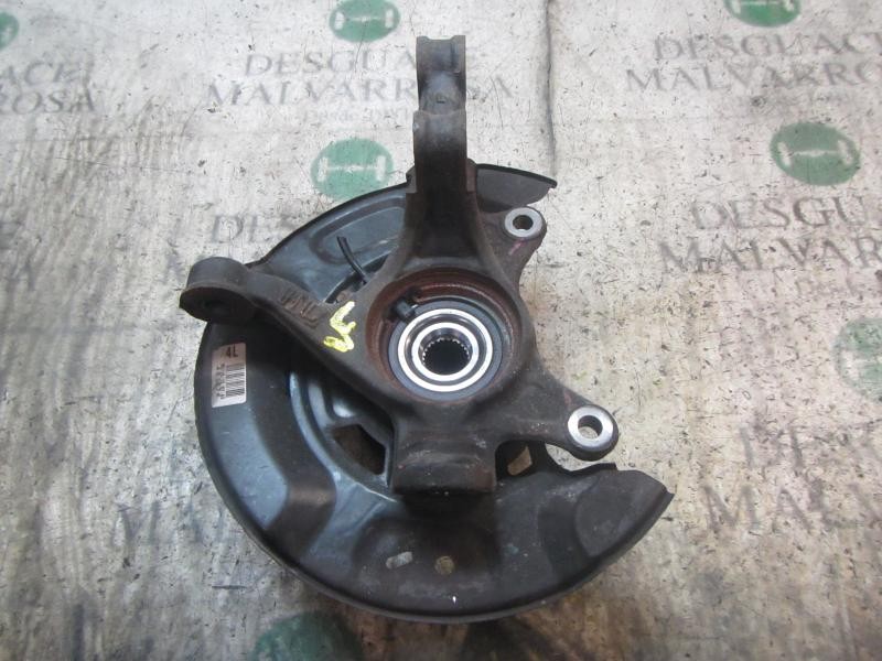 Recambio de mangueta delantera izquierda para toyota yaris 1.0 cat referencia OEM IAM 432120D230  