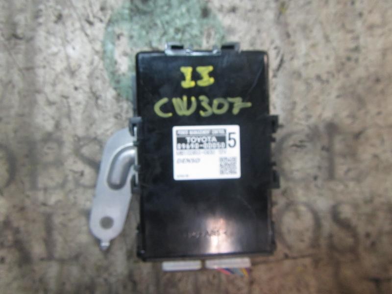 Recambio de modulo electronico para toyota yaris 1.0 cat referencia OEM IAM 896900D050 896900D050 MB1025500830