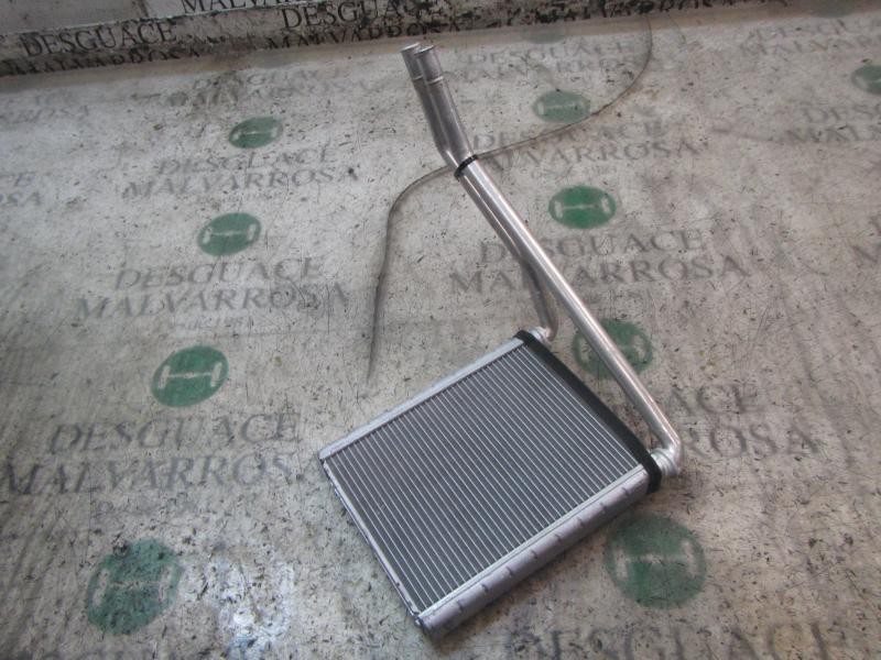 Recambio de radiador calefaccion / aire acondicionado para toyota yaris 1.0 cat referencia OEM IAM 871070D051  