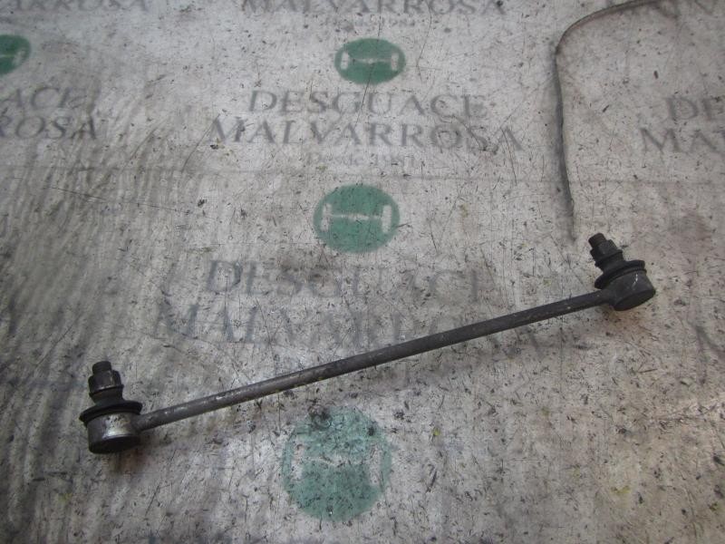Recambio de tirante delantero izquierdo para toyota yaris 1.0 cat referencia OEM IAM 488200D010  
