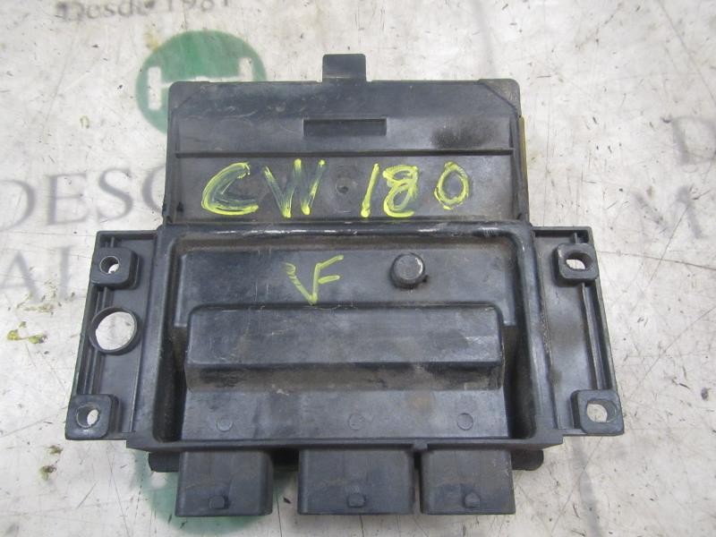 Recambio de centralita motor uce para renault clio ii symbol 1.5 dci expression referencia OEM IAM   