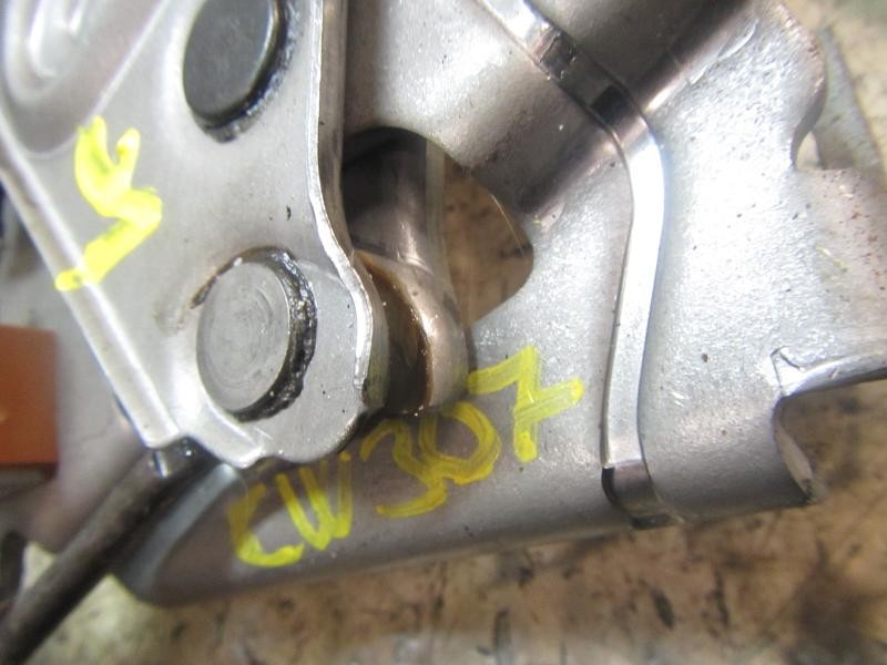 Recambio de palanca freno de mano para toyota yaris 1.0 cat referencia OEM IAM 462100D230C0  