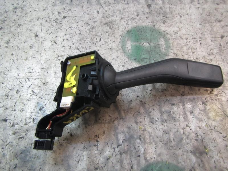 Recambio de mando intermitentes para seat toledo (5p2) sport-up referencia OEM IAM 1K0953513E9B9 1K0953513 01103500