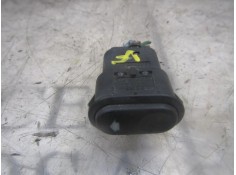 Recambio de mando elevalunas delantero izquierdo para ford fiesta berl./courier 1.3 cat referencia OEM IAM   