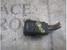 Recambio de mando elevalunas delantero izquierdo para ford fiesta berl./courier 1.3 cat referencia OEM IAM    2