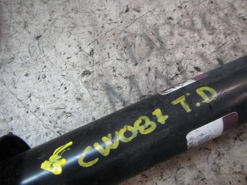 Recambio de amortiguador trasero derecho para toyota avensis (t27) 2.0 d-4d cat referencia OEM IAM   