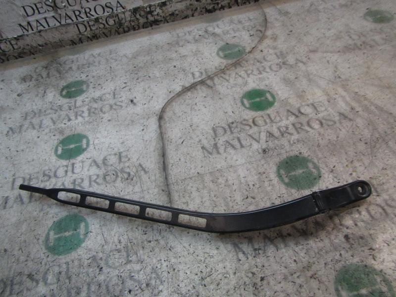 Recambio de brazo limpia delantero derecho para seat toledo (5p2) sport-up referencia OEM IAM 5P0955410B03C  