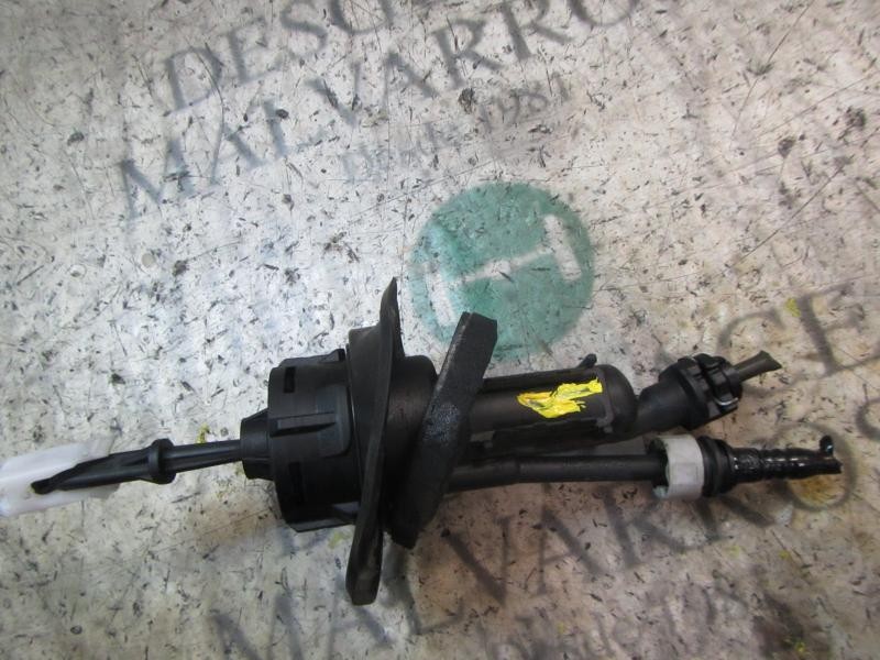 Recambio de bomba embrague para ford focus sportbreak (cap) ghia referencia OEM IAM   