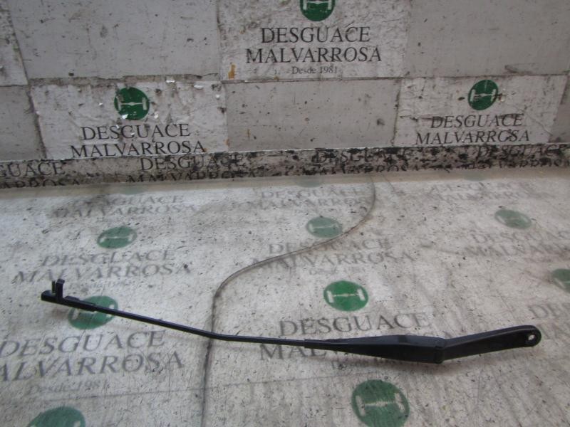Recambio de brazo limpia delantero derecho para ford focus sportbreak (cap) ghia referencia OEM IAM   