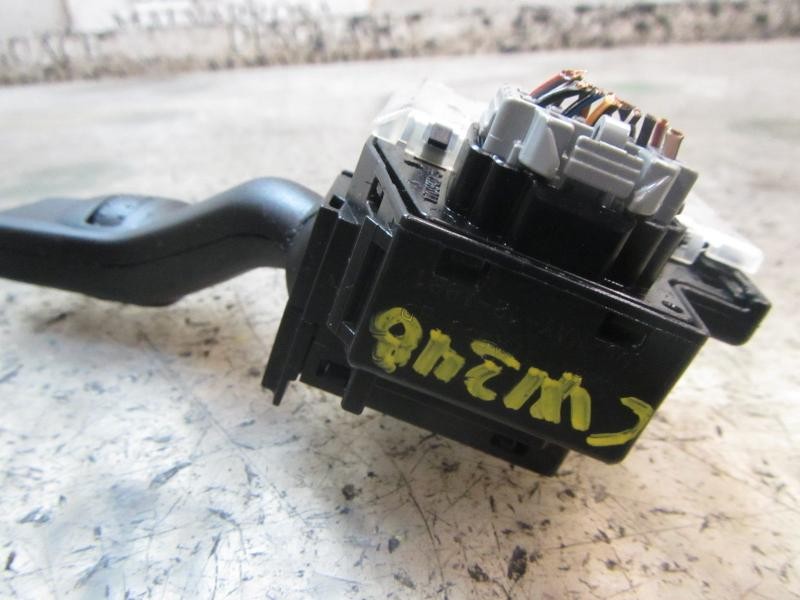 Recambio de mando limpia para ford focus sportbreak (cap) ghia referencia OEM IAM   