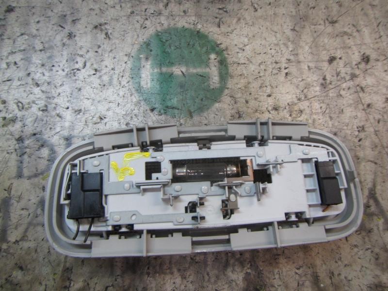 Recambio de piloto interior para ford focus sportbreak (cap) ghia referencia OEM IAM   