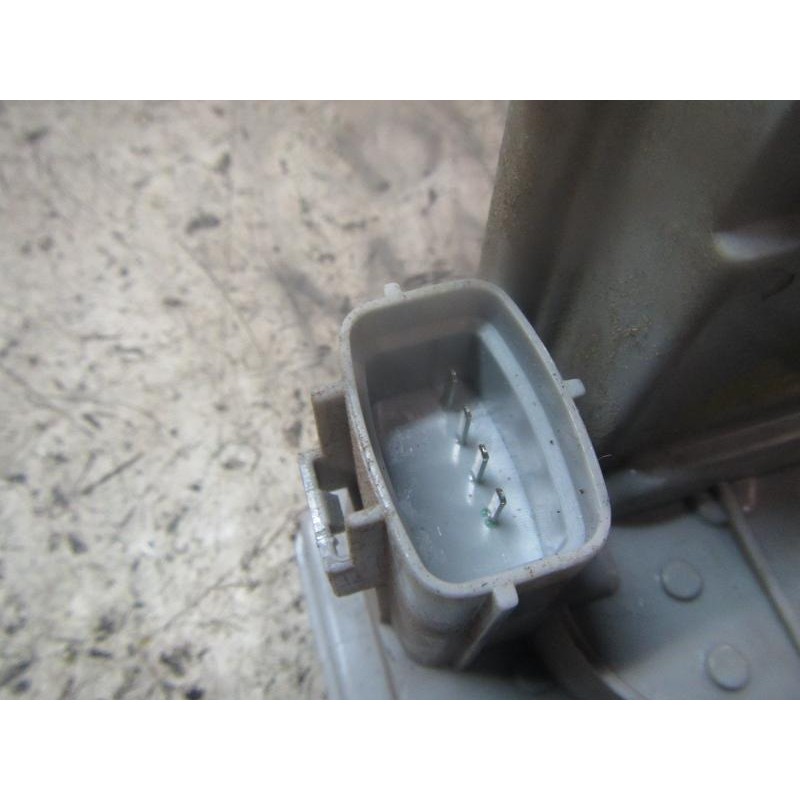 Recambio de cerradura puerta delantera derecha para fiat bravo (198) 1.6 jtdm 16v cat referencia OEM IAM 51902599  