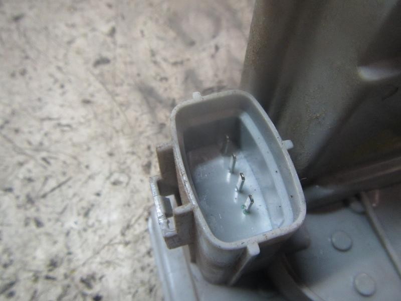 Recambio de cerradura puerta delantera derecha para fiat bravo (198) 1.6 jtdm 16v cat referencia OEM IAM 51902599  