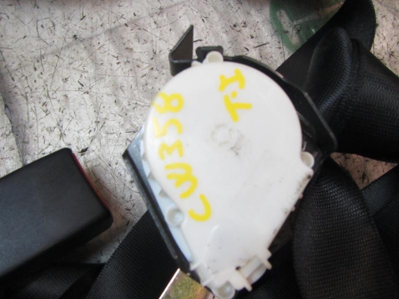 Recambio de cinturon seguridad trasero central para bmw serie 5 berlina (e60) 530d referencia OEM IAM 72119132818  