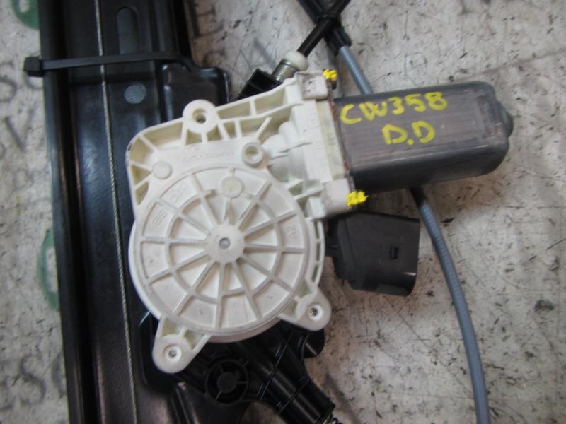 Recambio de elevalunas delantero derecho para bmw serie 5 berlina (e60) 530d referencia OEM IAM 51337184384 994441102 