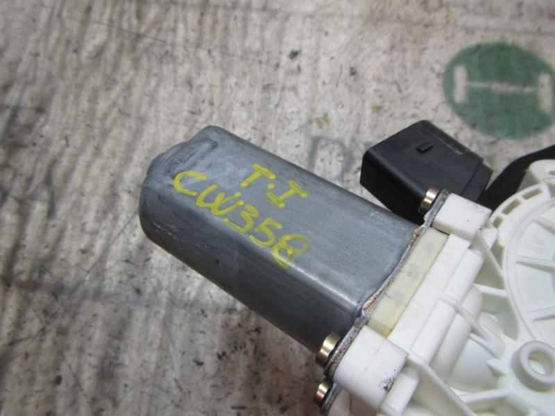 Recambio de elevalunas trasero izquierdo para bmw serie 5 berlina (e60) 530d referencia OEM IAM 51357184745 6922319 