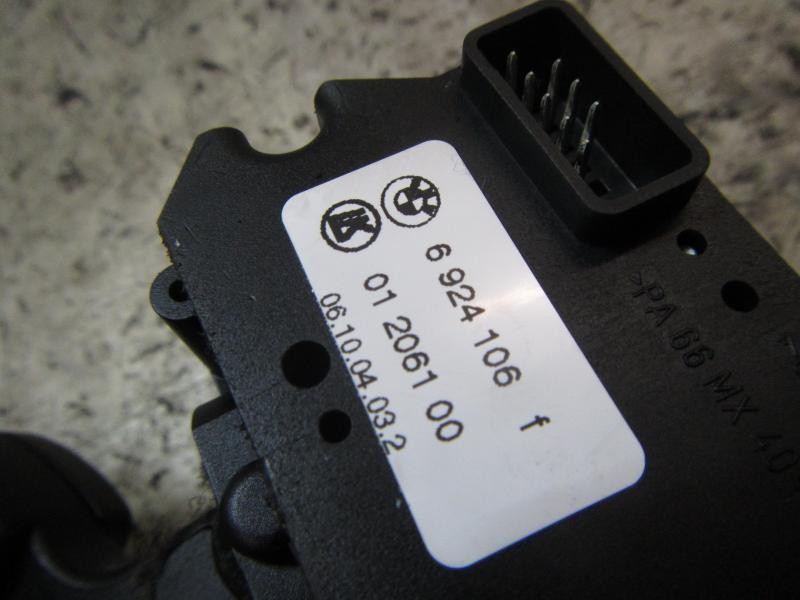 Recambio de mando limpia para bmw serie 5 berlina (e60) 530d referencia OEM IAM 61316924106 6924106F 