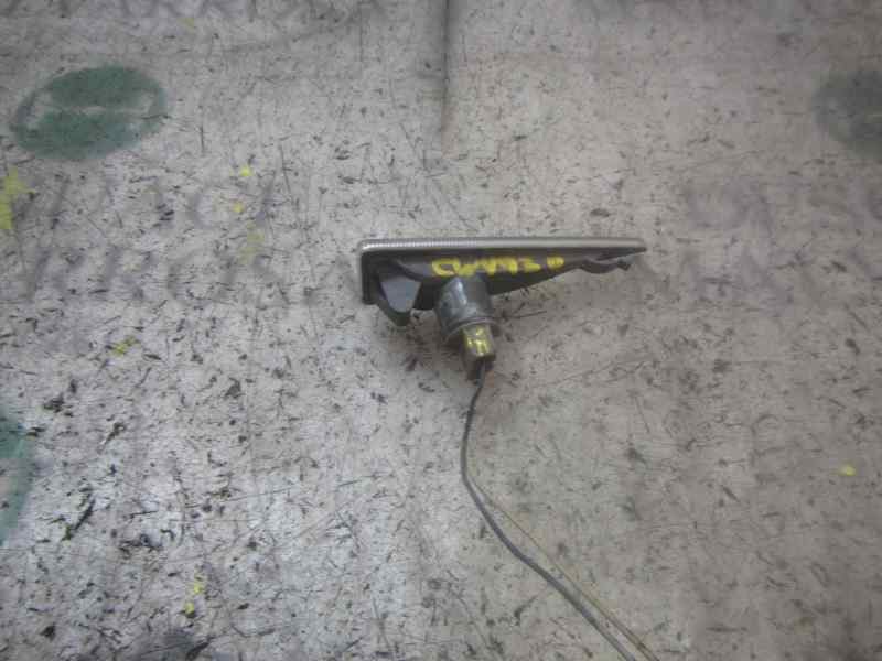 Recambio de piloto lateral derecho para renault megane ii berlina 3p confort authentique referencia OEM IAM   