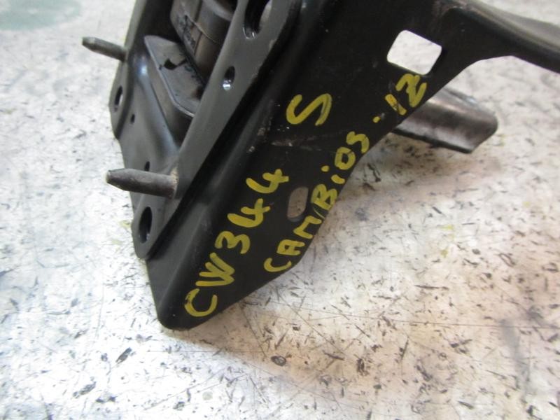 Recambio de soporte cambio para peugeot 207 1.6 16v hdi fap referencia OEM IAM   