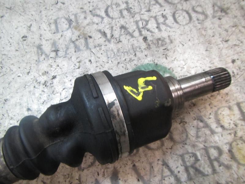 Recambio de transmision izquierda para peugeot 207 1.6 16v hdi fap referencia OEM IAM   