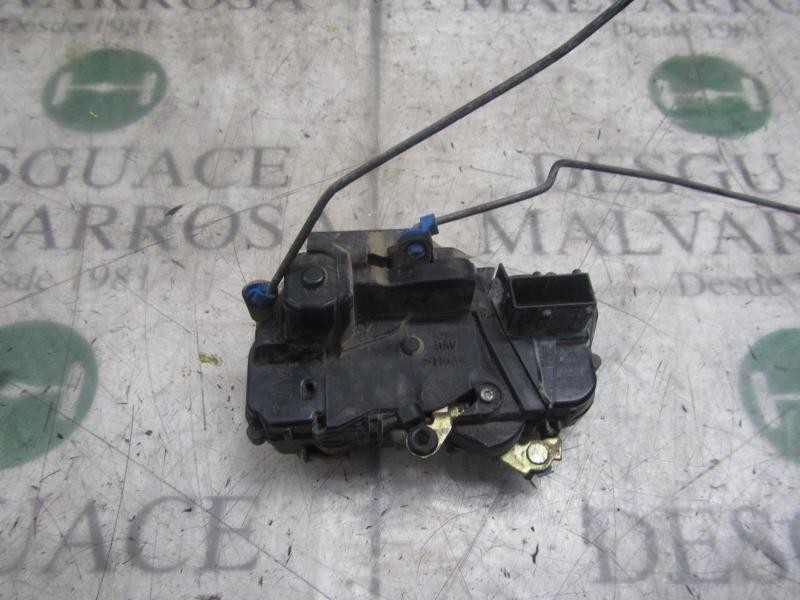 Recambio de cerradura puerta delantera derecha para citroën berlingo 1.4 referencia OEM IAM   