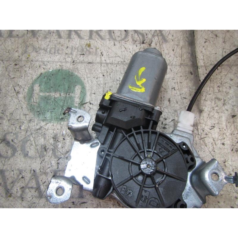 Recambio de elevalunas trasero derecho para nissan qashqai (j10) 1.5 dci turbodiesel cat referencia OEM IAM 82700JD400 402190A 