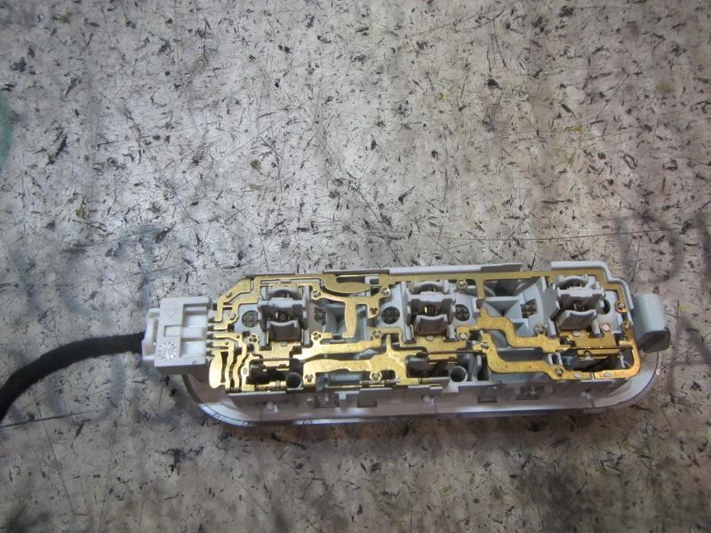 Recambio de piloto interior para nissan qashqai (j10) 1.5 dci turbodiesel cat referencia OEM IAM 26430BC001  