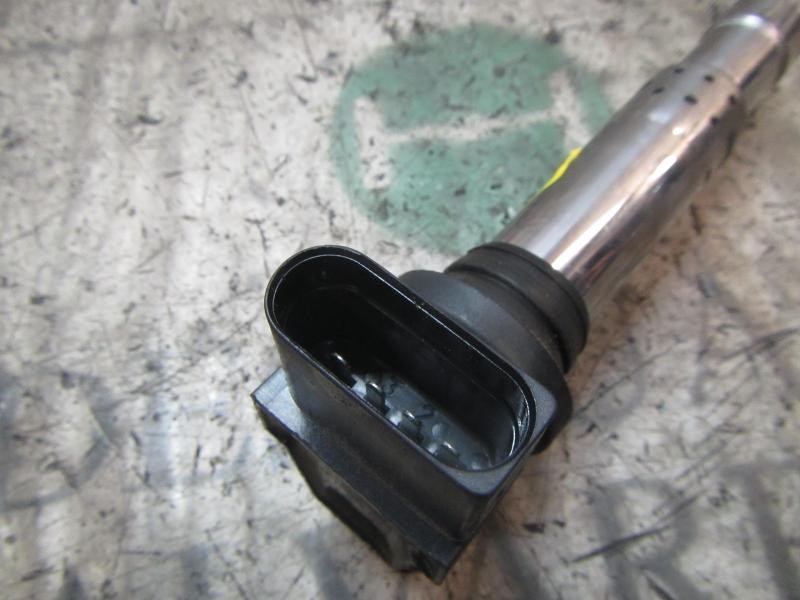 Recambio de bobina para skoda fabia (5j2 ) 1.2 12v referencia OEM IAM 036905715F 036905715E 