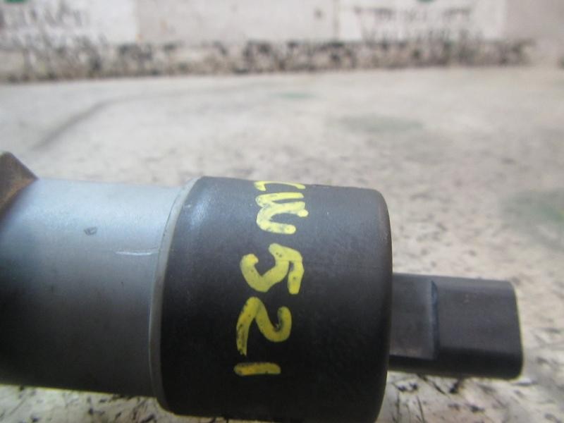 Recambio de bomba limpia para dacia logan ambiance referencia OEM IAM 6001549443 9641553880 