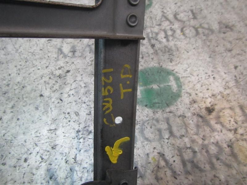 Recambio de elevalunas trasero derecho para dacia logan ambiance referencia OEM IAM 8200804309  