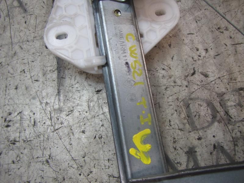 Recambio de elevalunas trasero izquierdo para dacia logan ambiance referencia OEM IAM 8200804307  