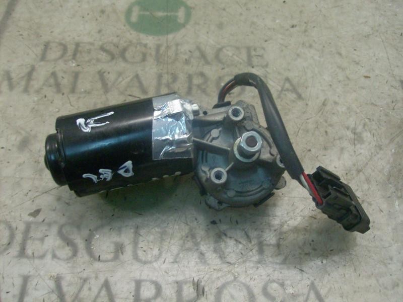 Recambio de motor limpia delantero para dacia logan ambiance referencia OEM IAM 6001546833 64343295 64343295