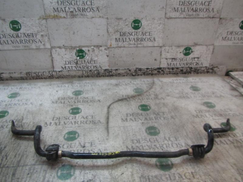 Recambio de barra estabilizadora delantera para kia cee´d 1.6 crdi cat referencia OEM IAM 548111H100  