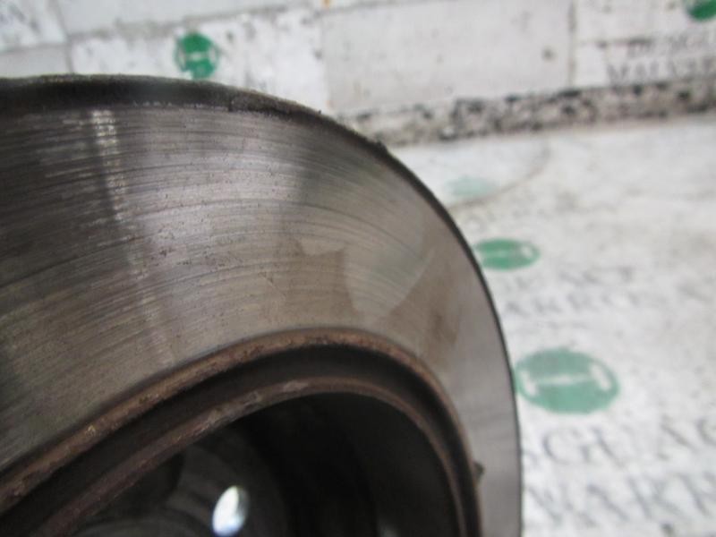 Recambio de disco freno trasero para kia cee´d 1.6 crdi cat referencia OEM IAM 584111H300  