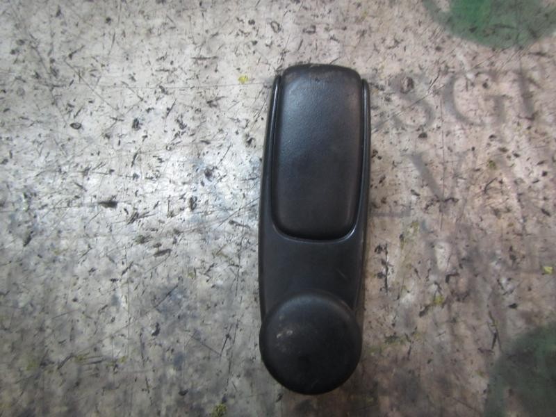 Recambio de maneta elevalunas trasera derecha para peugeot 207 1.4 referencia OEM IAM   