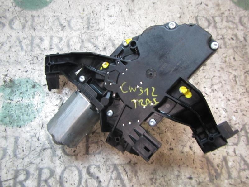 Recambio de motor limpia trasero para peugeot 207 1.4 referencia OEM IAM   