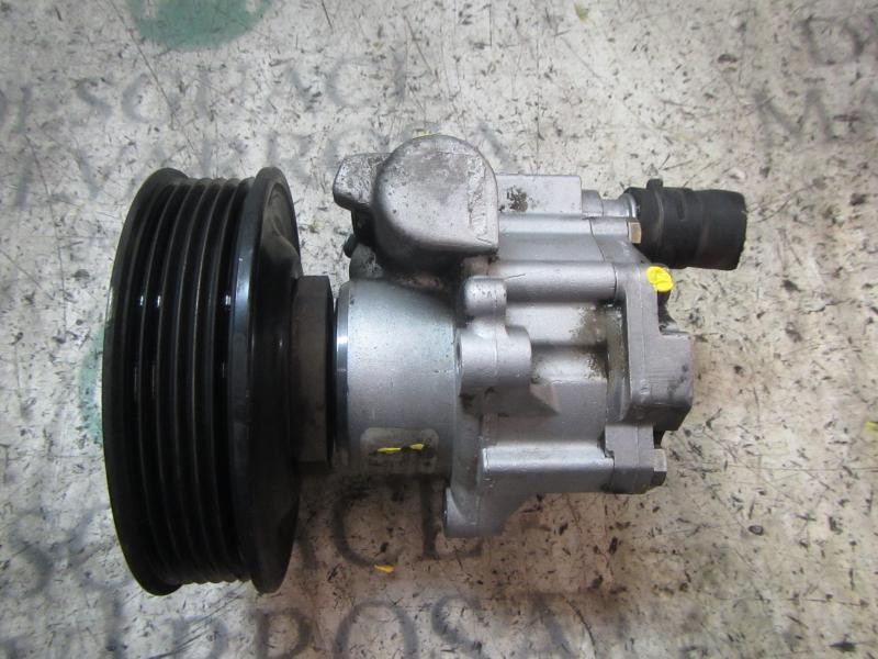 Recambio de bomba direccion para volkswagen polo berlina (6n2) trendline referencia OEM IAM   