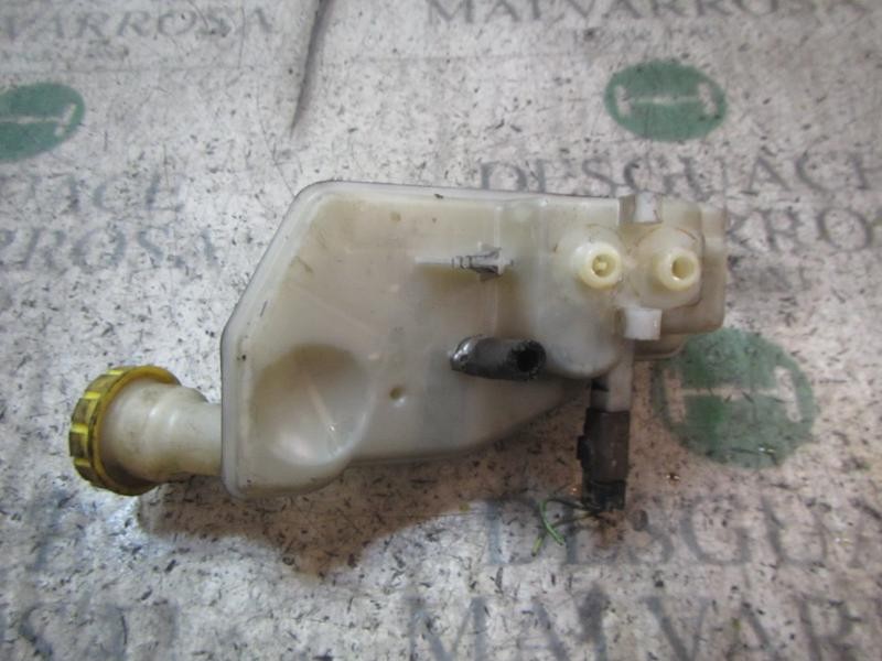 Recambio de deposito servo para peugeot 207 confort referencia OEM IAM   