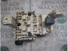 Recambio de caja reles / fusibles para suzuki swift berlina (mz) gl (5-ptas.) referencia OEM IAM 3678062JG0 3677062JC0  2