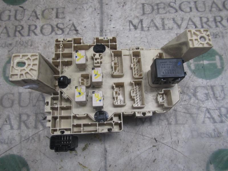 Recambio de caja reles / fusibles para suzuki swift berlina (mz) gl (5-ptas.) referencia OEM IAM 3678062JG0 3677062JC0 