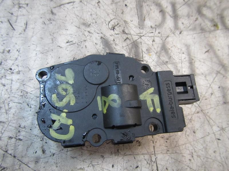 Recambio de motor apertura trampillas climatizador para bmw serie 3 berlina (e90) 320d referencia OEM IAM 64119321034  