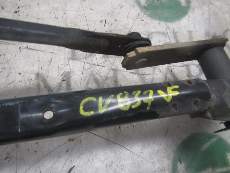 Recambio de articulacion limpia delantero para kia rio 1.5 crdi referencia OEM IAM   