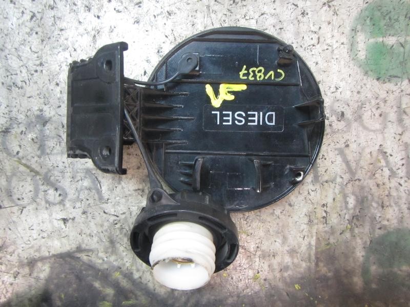 Recambio de tapa combustible para kia rio 1.5 crdi referencia OEM IAM   