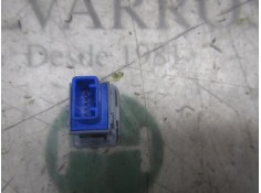 Recambio de warning para toyota auris touring sports (e18) 2.0 d-4d cat referencia OEM IAM 8433202180   2