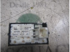 Recambio de mando elevalunas trasero derecho para toyota auris touring sports (e18) 2.0 d-4d cat referencia OEM IAM 8481002140   2