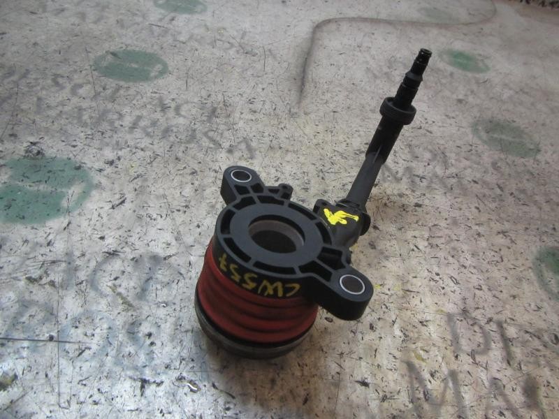 Recambio de bombin embrague para nissan juke (f15) 1.5 turbodiesel cat referencia OEM IAM 3062000Q1G  