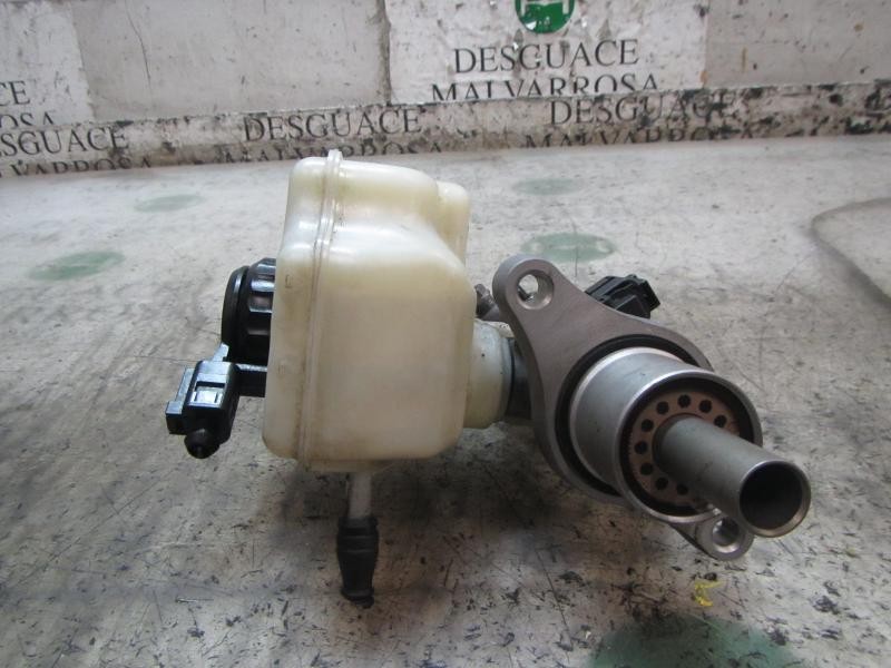 Recambio de bomba freno para skoda yeti 1.2 tsi referencia OEM IAM 1K1614019K  