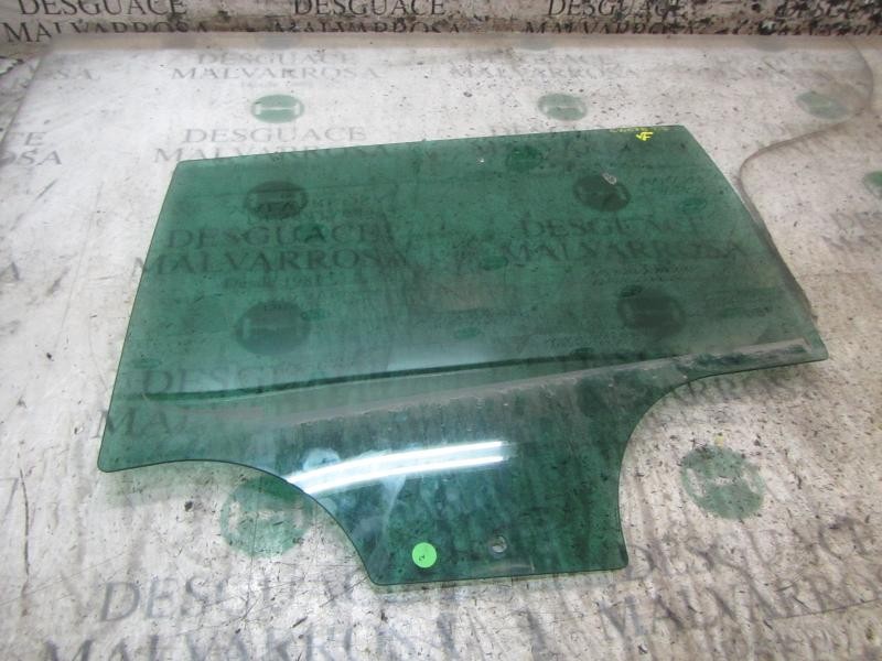 Recambio de cristal puerta trasero izquierdo para skoda yeti 1.2 tsi referencia OEM IAM 5L0845205B  